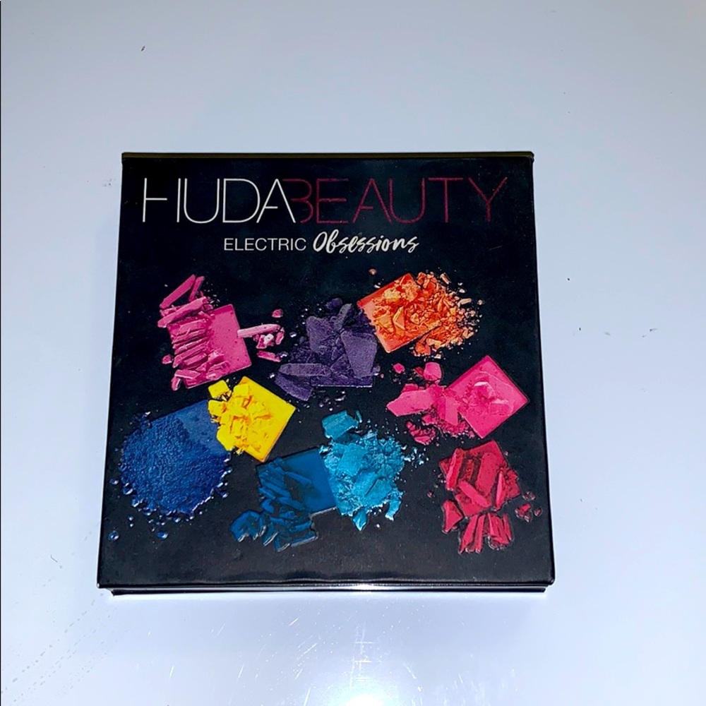 Huda Beauty Electric Obsessions